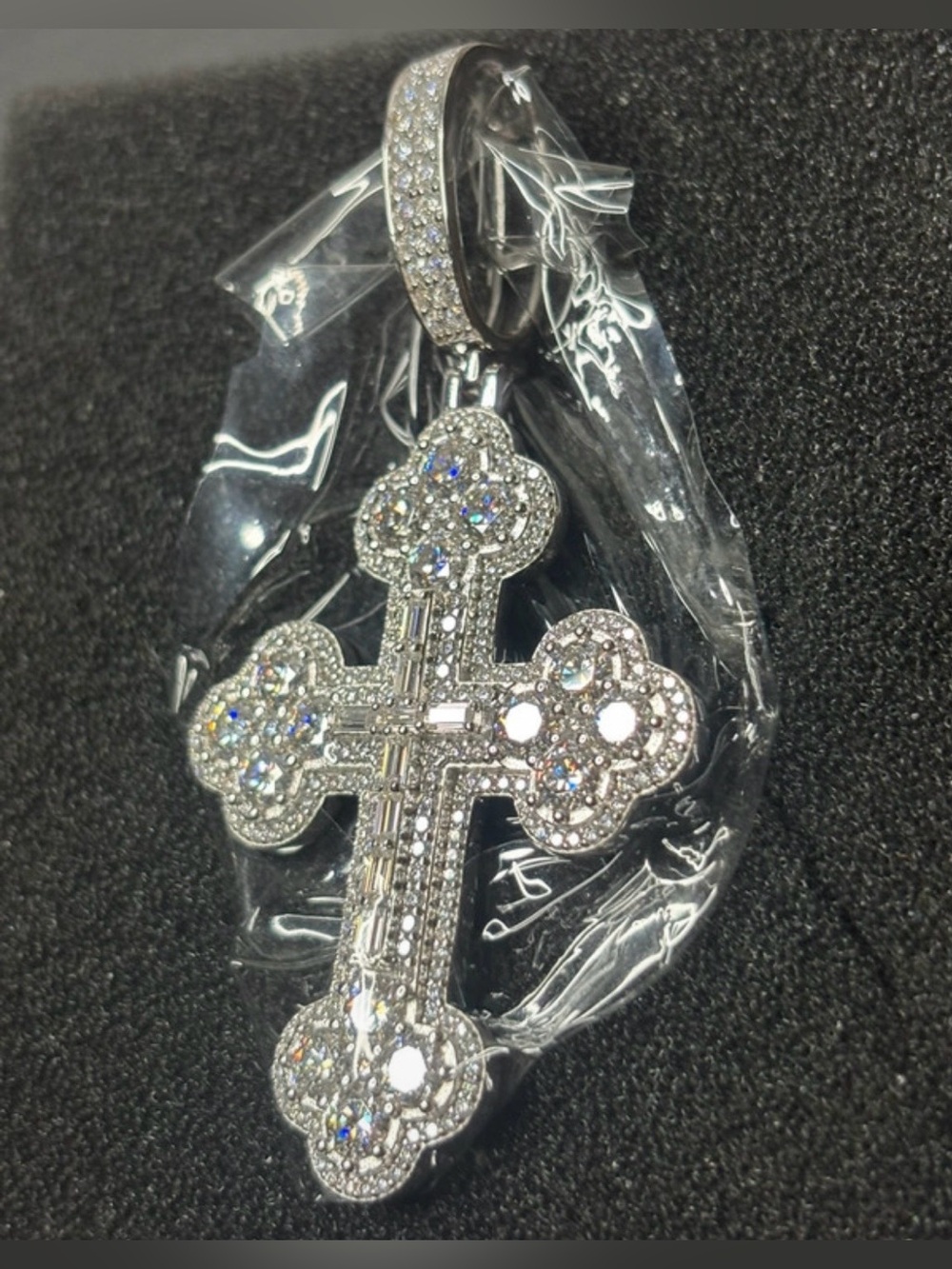 11 CTW DEW VVS Moissanite 3-Tier S925 Cathedral Cross Pendant DTP - Picture 4 of 5
